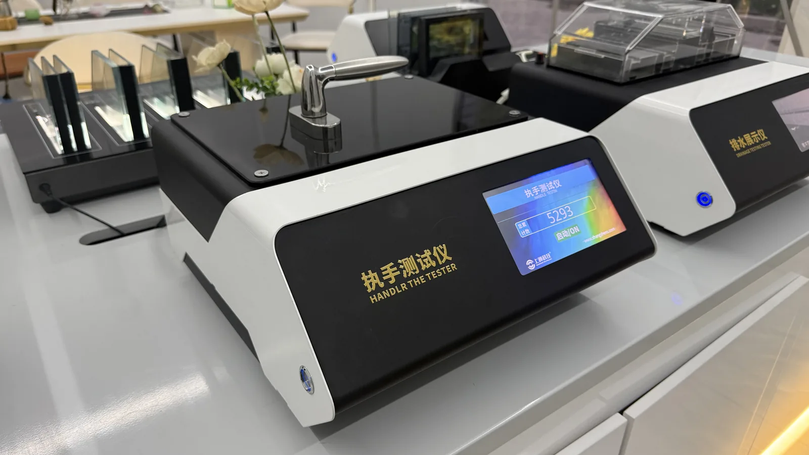 上神科技门窗执手五金耐磨演示仪——门窗执手五金耐磨演示仪，全国系统窗五金展厅拓客设备，演示数据仅供参考实拍图3